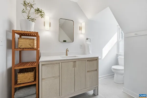 $1,195,000 | 2404 Pine Garth Run, Charlottesville, VA 22901