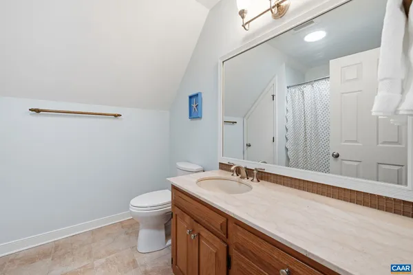 $1,195,000 | 2404 Pine Garth Run, Charlottesville, VA 22901