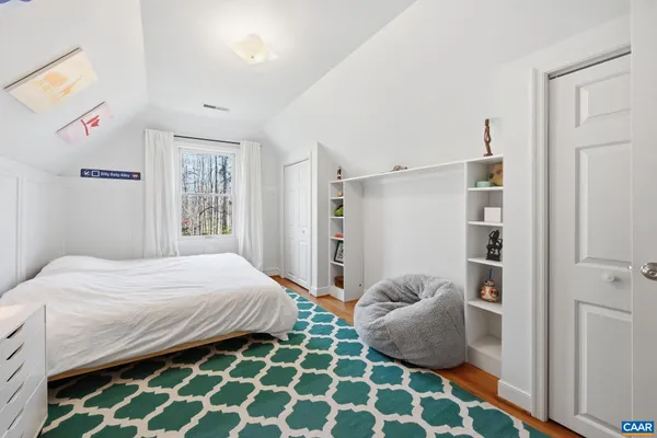 $1,195,000 | 2404 Pine Garth Run, Charlottesville, VA 22901