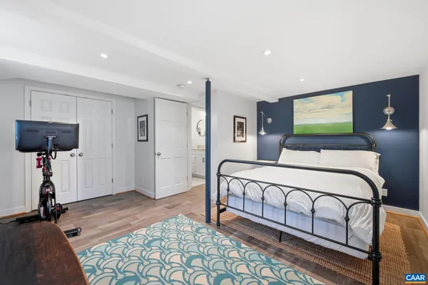 $1,195,000 | 2404 Pine Garth Run, Charlottesville, VA 22901