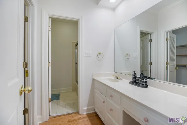 $700,000 | 4220 Lake Sherwood Avenue East, Baton Rouge, LA 70816