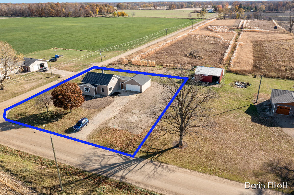 14009 West Maple Rapids Road Hubbardston, MI 48845 - Photo 1 of 33 IMG_1000