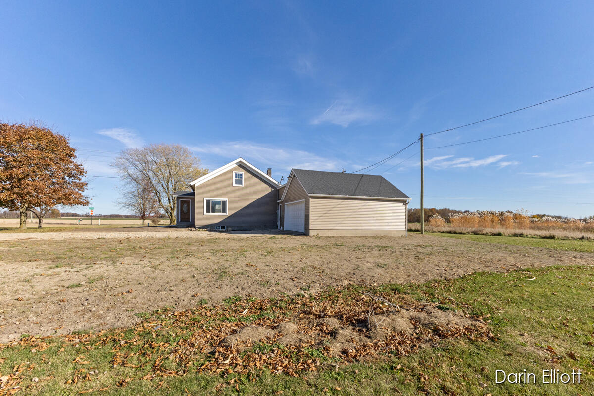 14009 West Maple Rapids Road Hubbardston, MI 48845 - Photo 24 of 33 IMG_1018