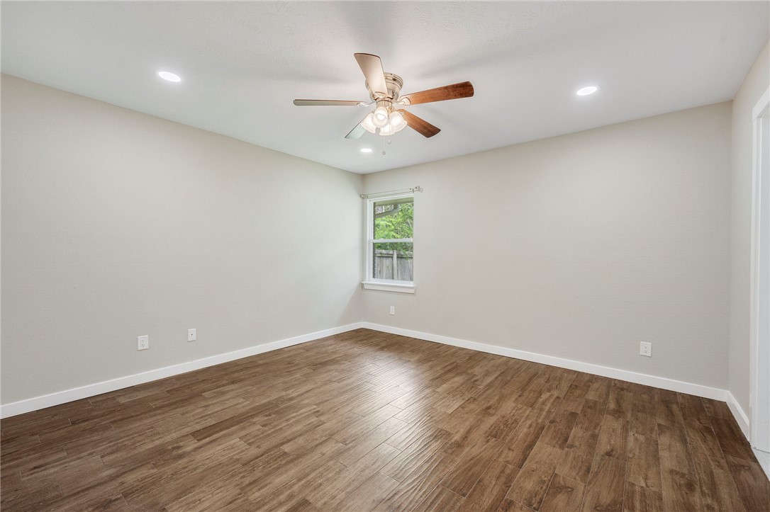 304 Dunn Street Bryan, TX 77801 - Photo 13 of 25