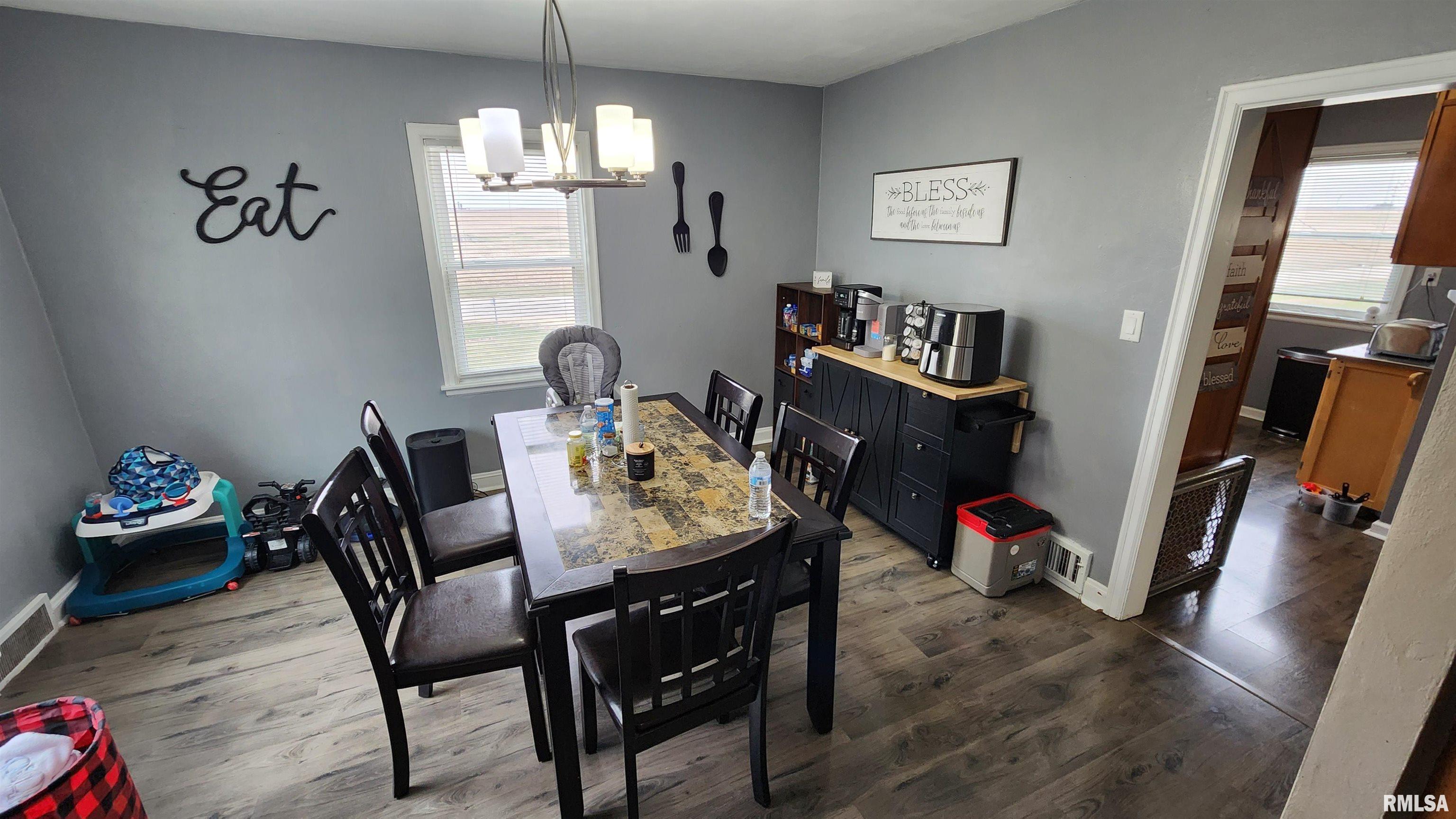 7981 West Penn Corner Road Dixon, IL 61021 - Photo 14 of 37 Gallery Image 14