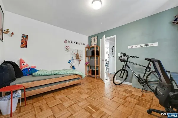 $330,000 | 208 Anderson Street, Unit S5A, Hackensack, NJ 07601