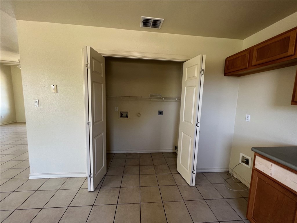 1409 Dewitt Street Corpus Christi, TX 78418 - Photo 5 of 9 a view of an empty room