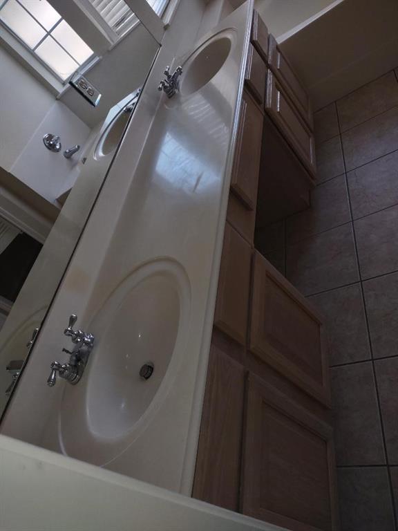 3101 Cape Cod Court Arlington, TX 76017 - Photo 9 of 12