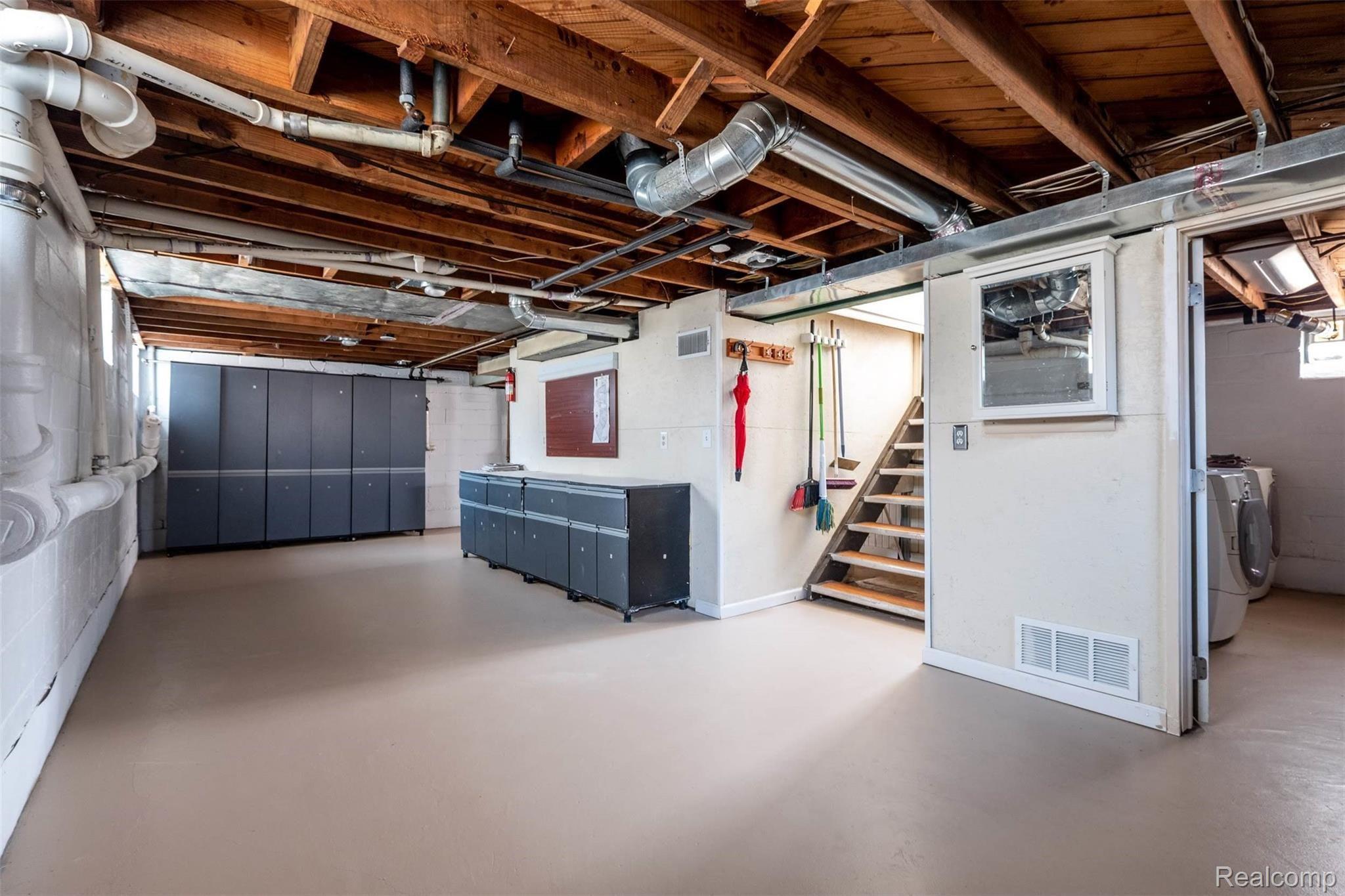 1784 Hampton Road Grosse Pointe, MI 48236 - Photo 24 of 33 1784 Hampton-24.jpg