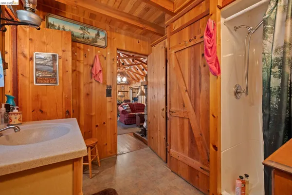 $560,000 | 229 Sugarpine, Pinecrest, CA 95364