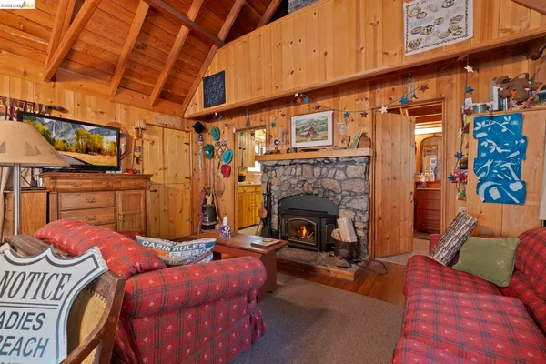 $560,000 | 229 Sugarpine, Pinecrest, CA 95364