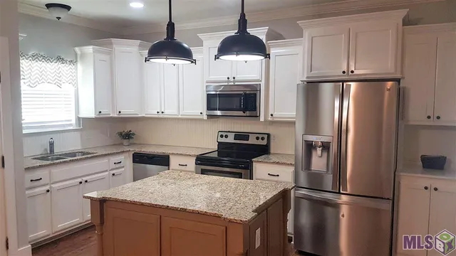 $1,500 | 40477 Sage Field Court, Gonzales, LA 70737