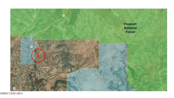 a view of a sign in a yard