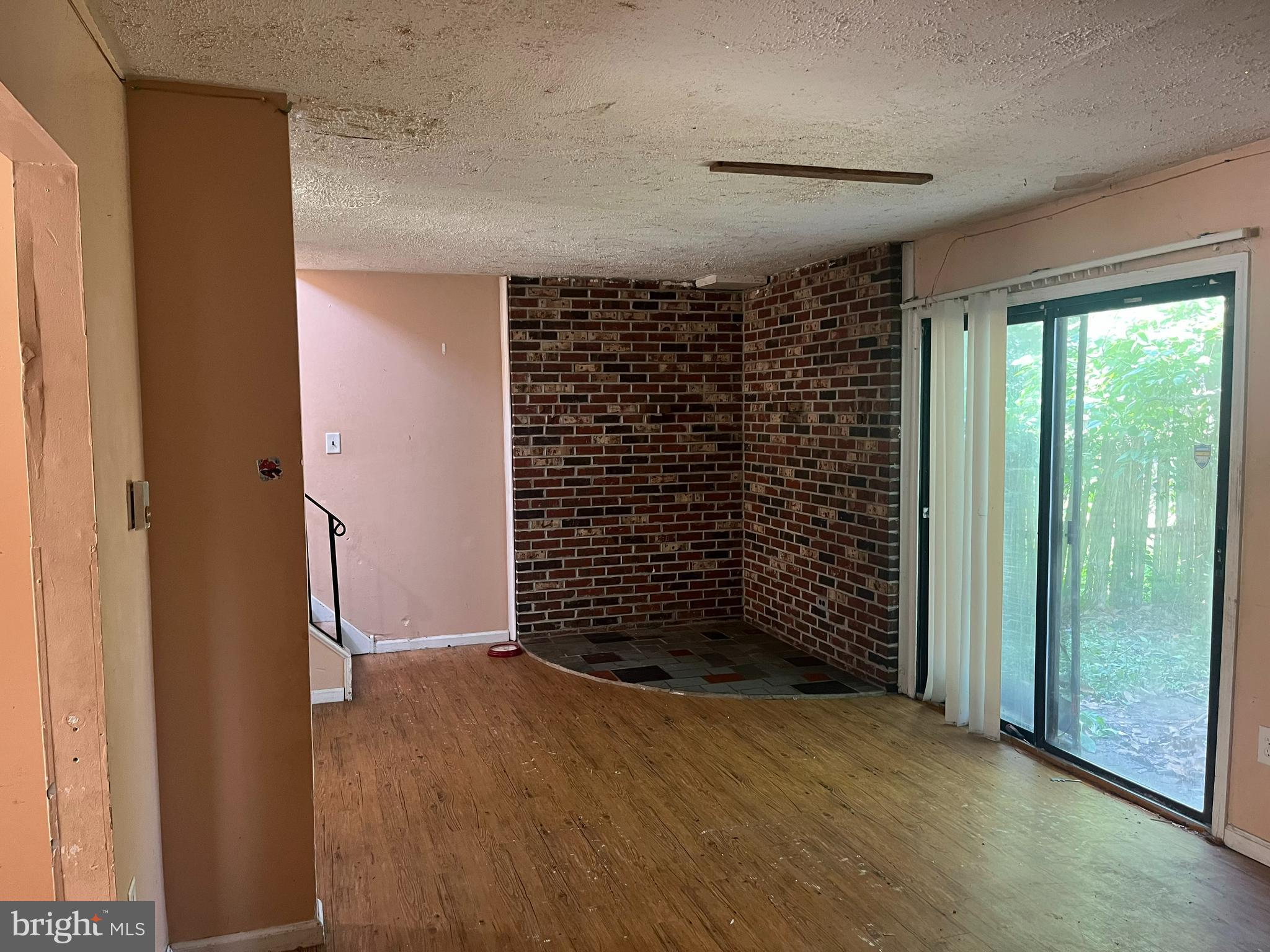 67 Edinshire Road Sicklerville, NJ 08081 - Photo 4 of 11