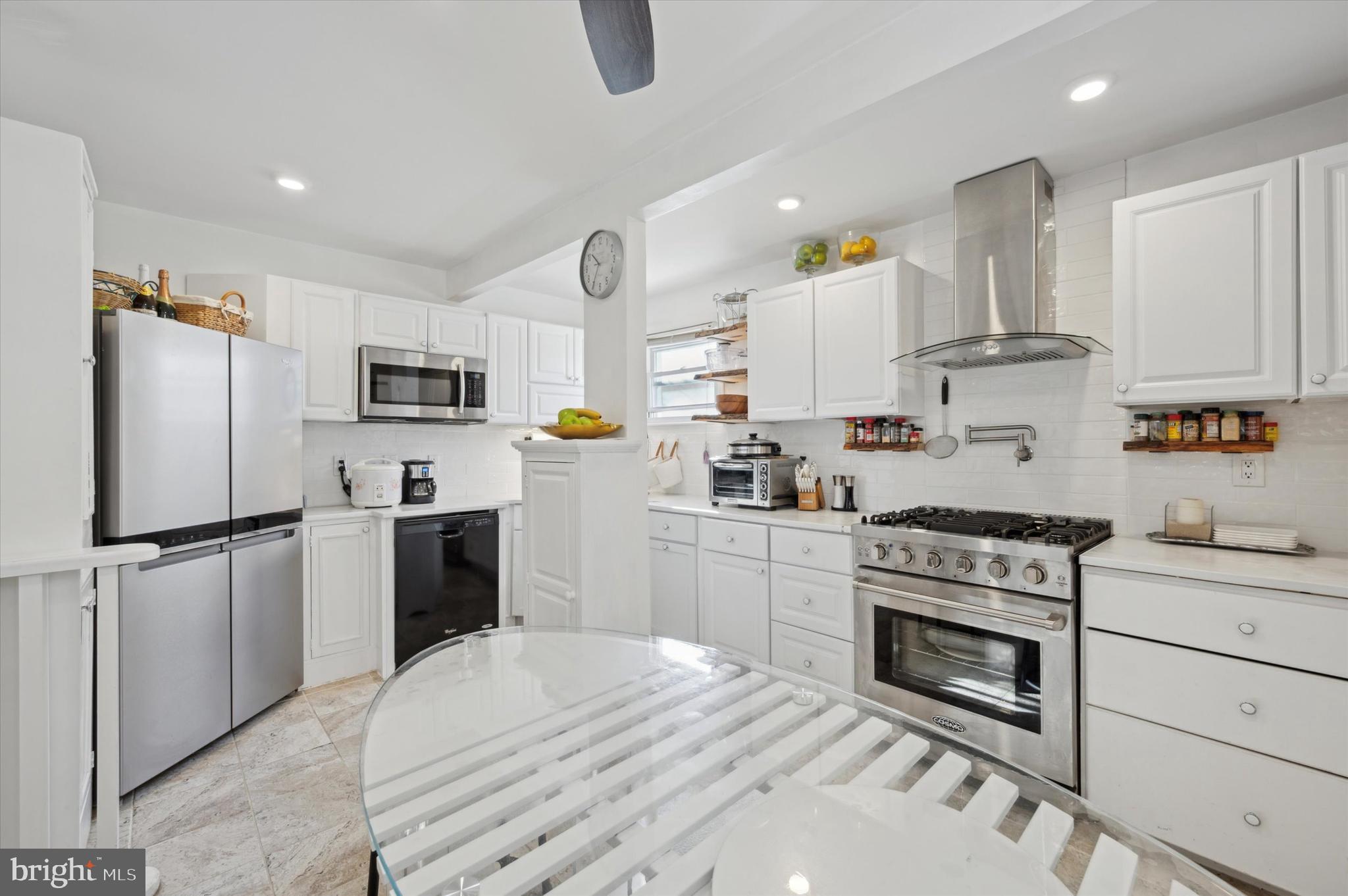 330 Bayard Road Upper Darby, PA 19082 - Photo 22 of 25