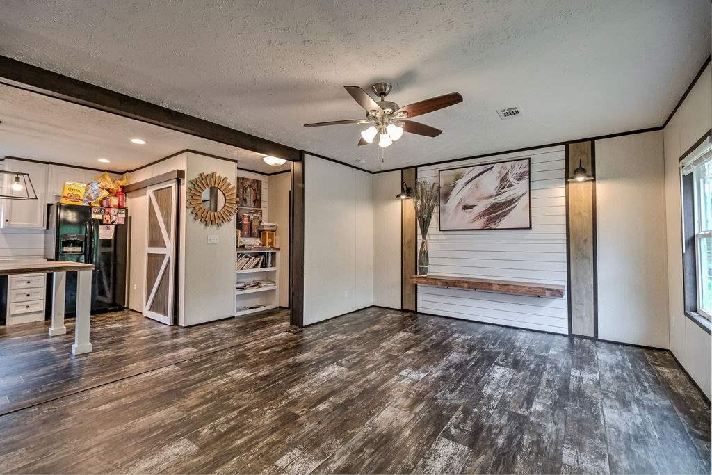 8457 Deaton Bridge Road Holt, FL 32564 - Photo 8 of 48 Gallery Image 8