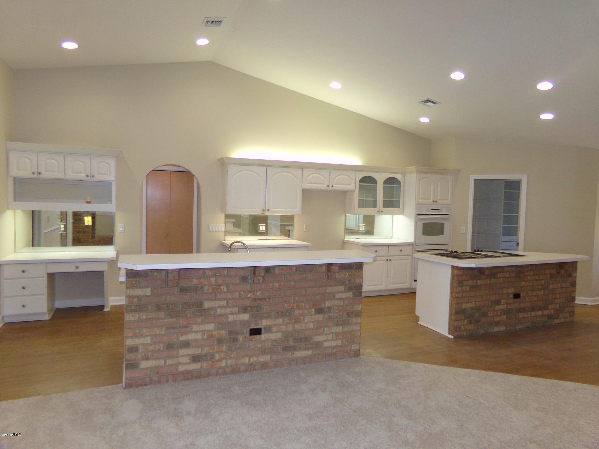 2527 Simon Road Melbourne, FL 32904 - Photo 2 of 27 Kitchen