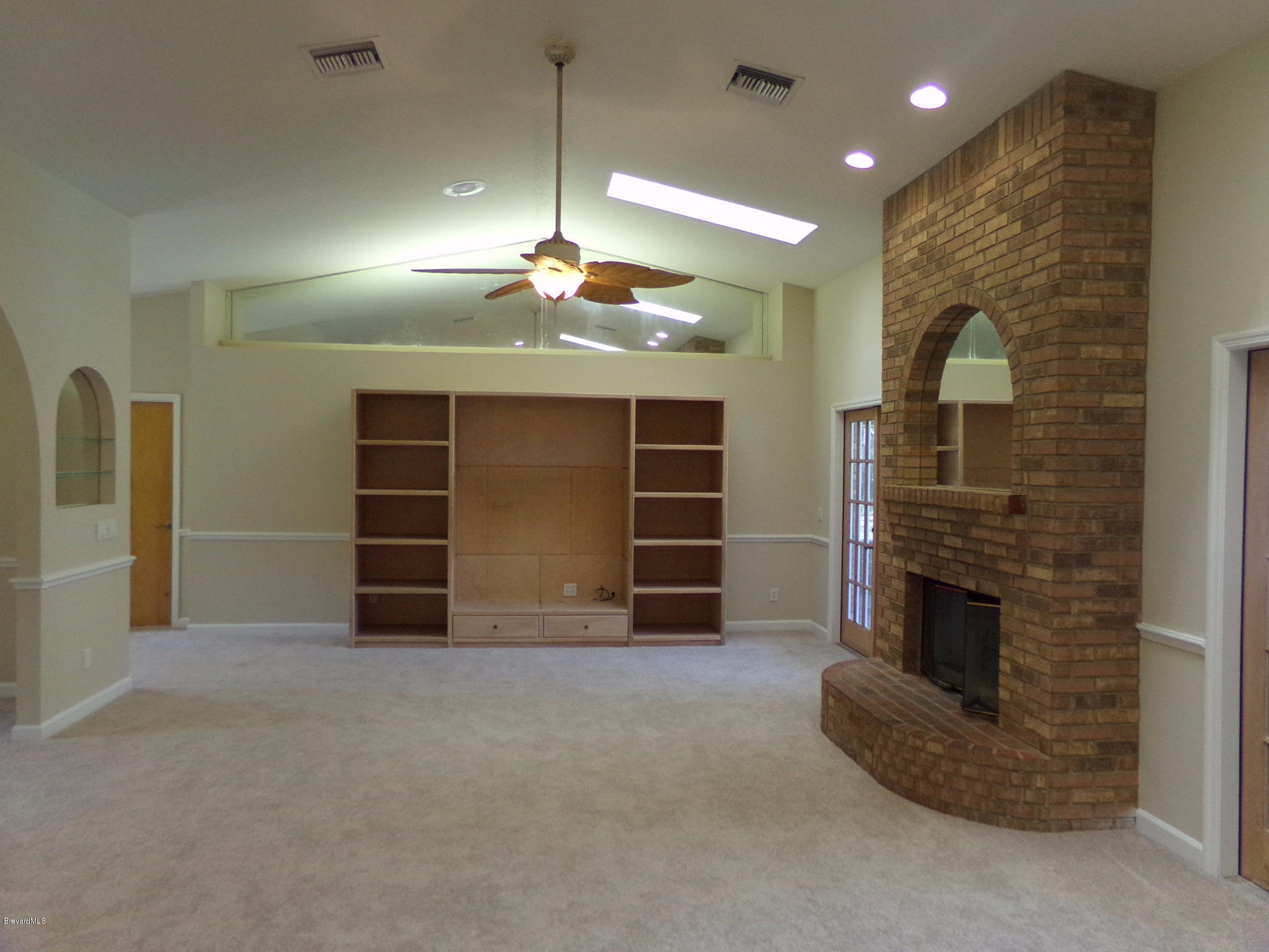 2527 Simon Road Melbourne, FL 32904 - Photo 7 of 27 Great room