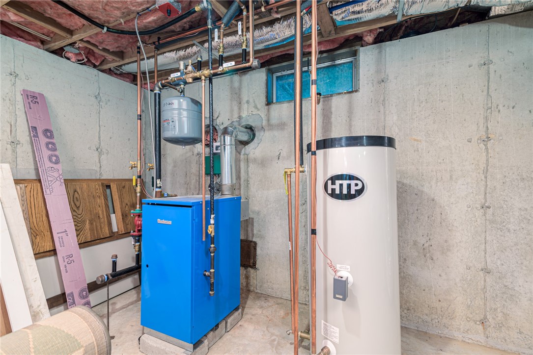 26 Clifford Drive Westerly, RI 02891 - Photo 38 of 42