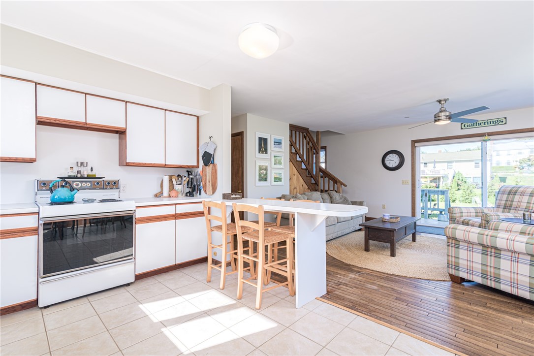 26 Clifford Drive Westerly, RI 02891 - Photo 10 of 42