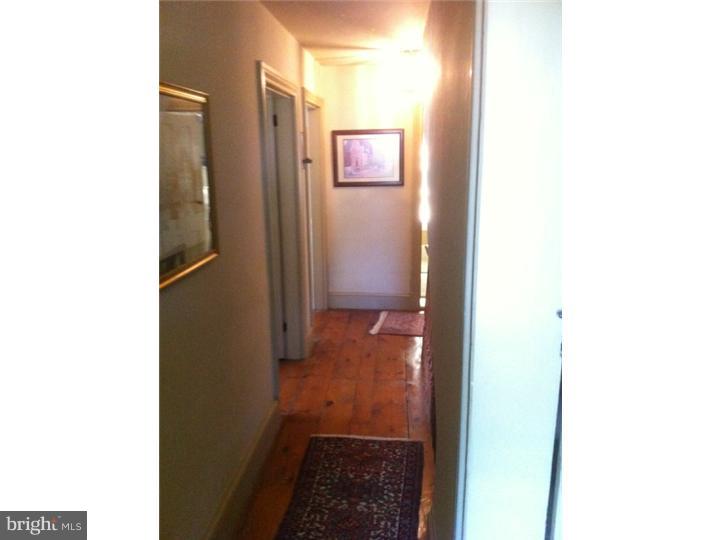 816 Pughtown Road Spring City, PA 19475 - Photo 20 of 24 Hallway