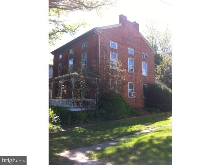 816 Pughtown Road Spring City, PA 19475 - Photo 4 of 24 Exterior Side