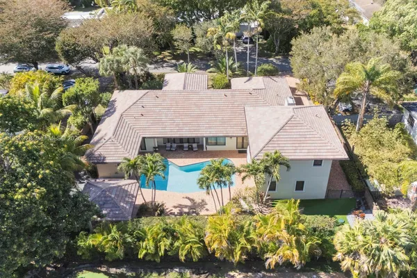$3,649,000 | 10601 Southwest 72nd Court, Pinecrest, FL 33156