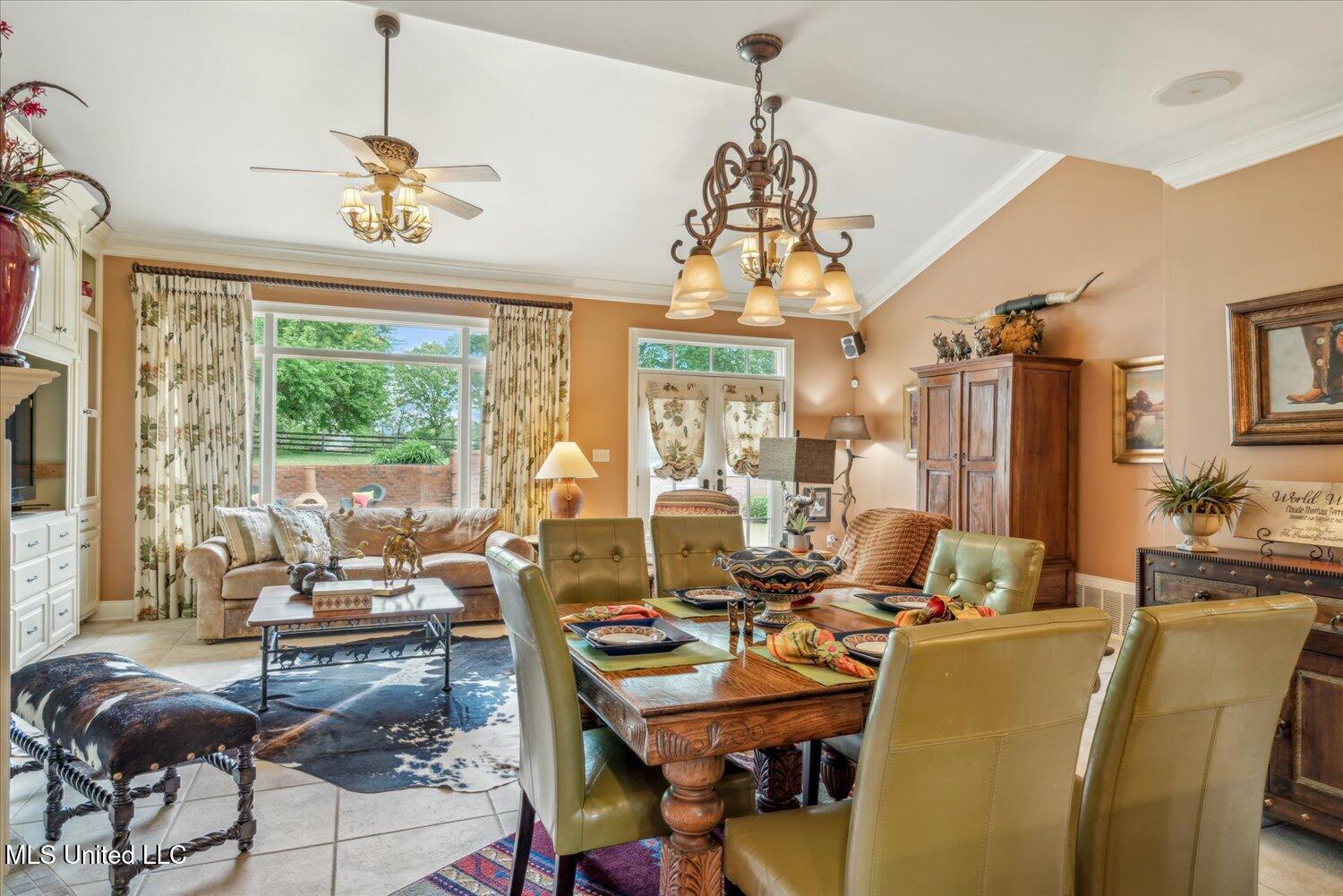 7300 Davidson Road Olive Branch, MS 38654 - Photo 17 of 55 Dining Area and Family Room
