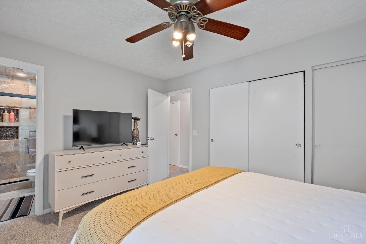 3249 Crest Road Cincinnati, OH 45251 - Photo 20 of 38 Gallery Image 20