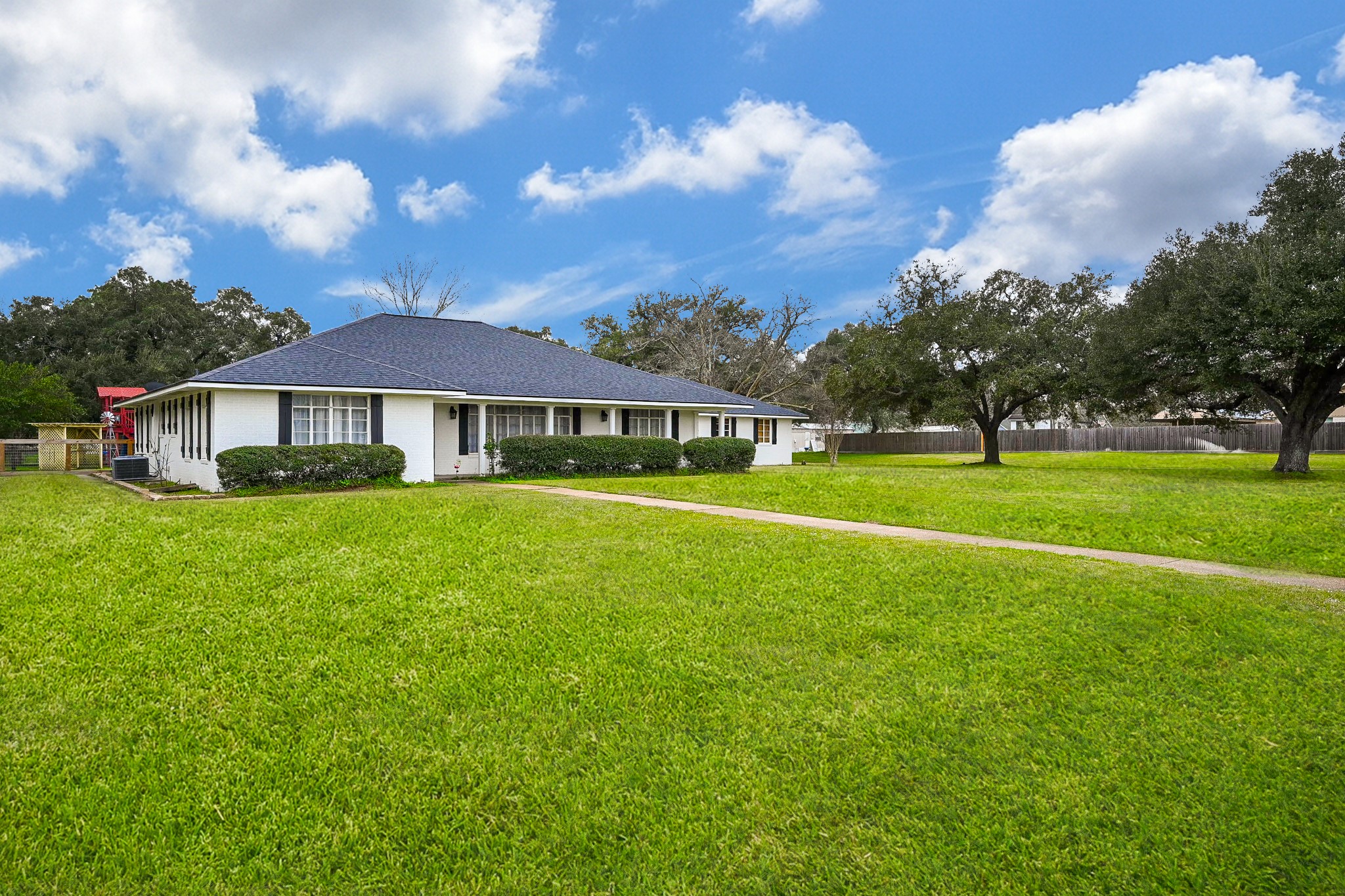 1133 Peebles Street Hempstead, TX 77445 - Photo 2 of 43