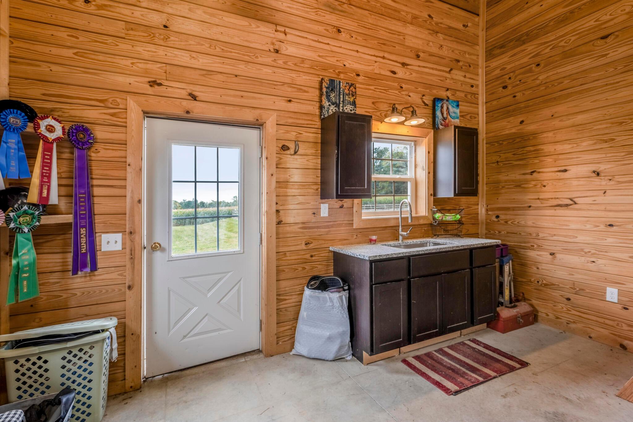 5773 Royalton Road Southwest Lancaster, OH 43130 - Photo 34 of 68 DSC05399-HDR