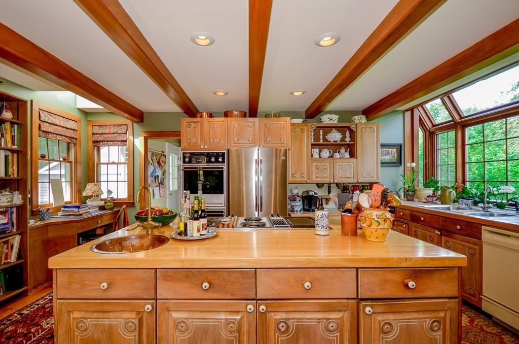 295 Delano Road Marion, MA 02738 - Photo 8 of 38 Gallery Image 8
