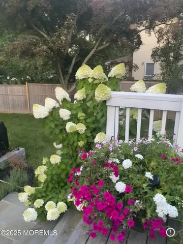 $579,000 | 303 Hillside Avenue, Atlantic Highlands, NJ 07716