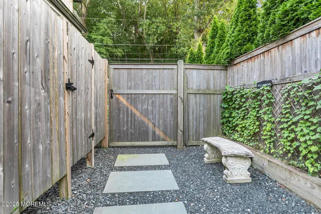 $579,000 | 303 Hillside Avenue, Atlantic Highlands, NJ 07716