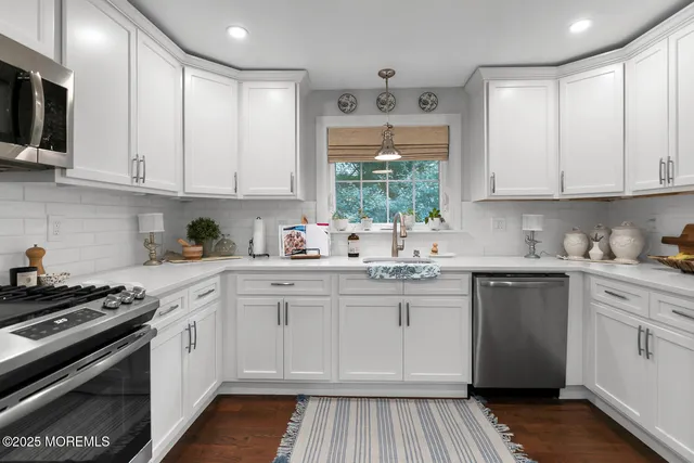 $579,000 | 303 Hillside Avenue, Atlantic Highlands, NJ 07716