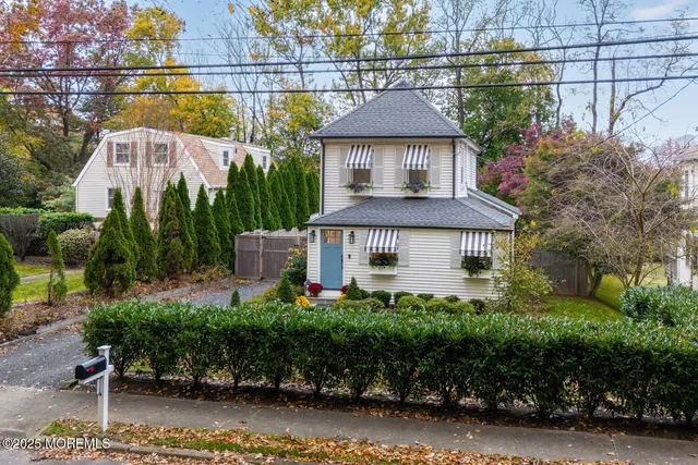 $579,000 | 303 Hillside Avenue, Atlantic Highlands, NJ 07716