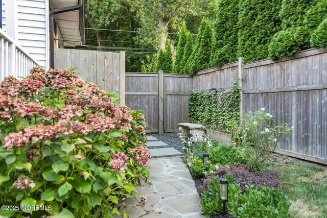 $579,000 | 303 Hillside Avenue, Atlantic Highlands, NJ 07716