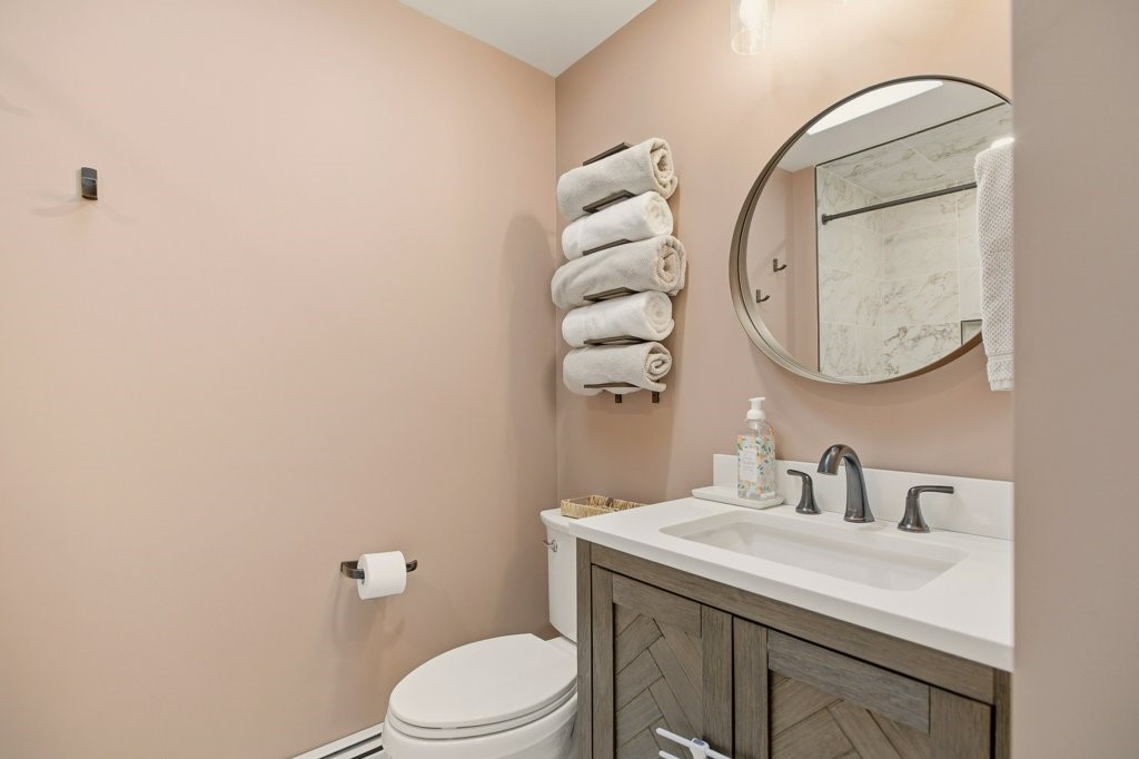 7 Friar Tuck Road Warwick, RI 02886 - Photo 30 of 49