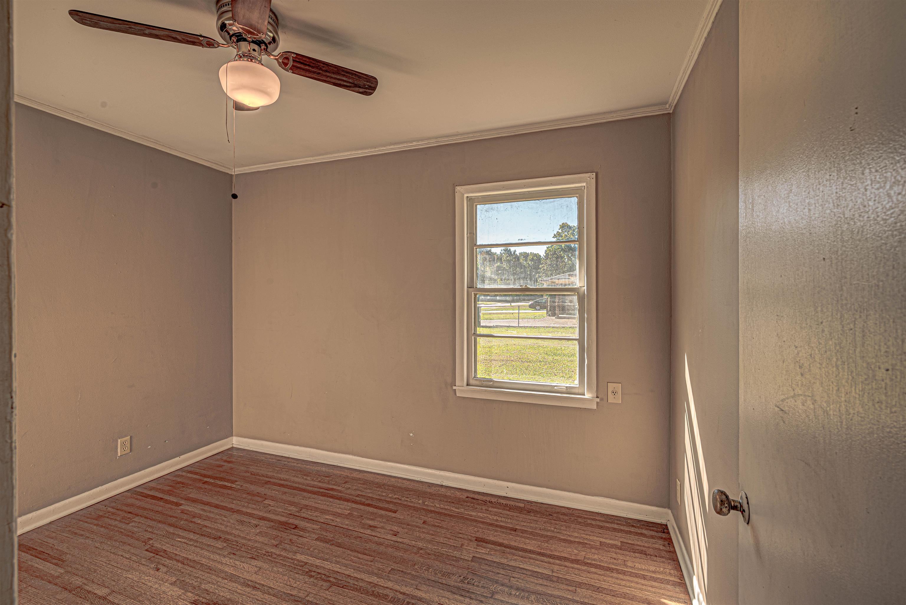 4975 Owen Road Memphis, TN 38122 - Photo 8 of 15 Gallery Image 8
