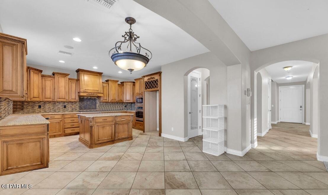 841 Golden Edge El Paso, TX 79928 - Photo 11 of 39 pic 11