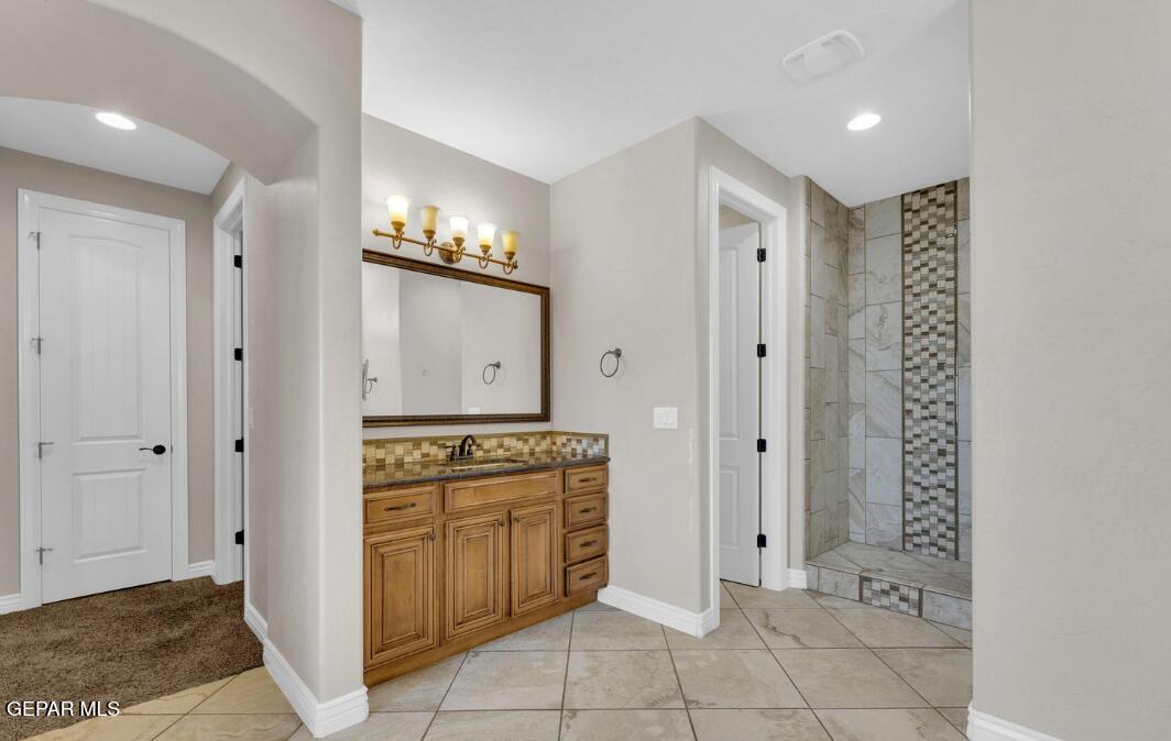 841 Golden Edge El Paso, TX 79928 - Photo 19 of 39 pic 21