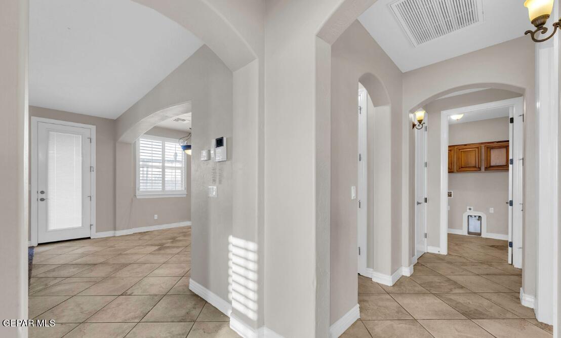 841 Golden Edge El Paso, TX 79928 - Photo 23 of 39 pic 26