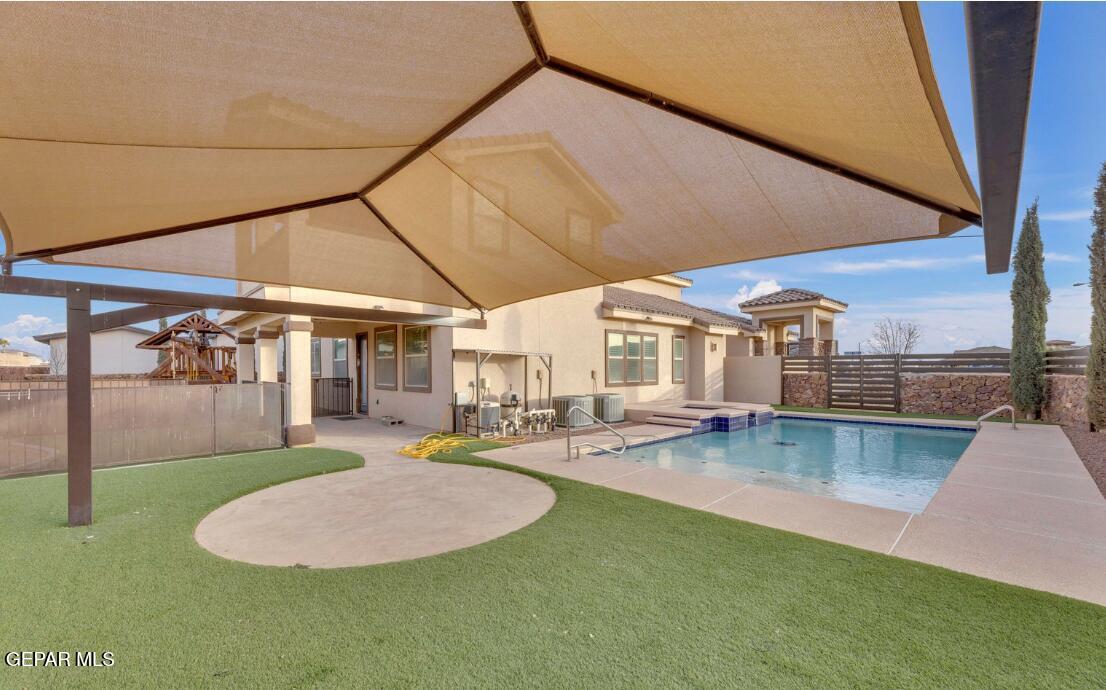 841 Golden Edge El Paso, TX 79928 - Photo 28 of 39 pic 31