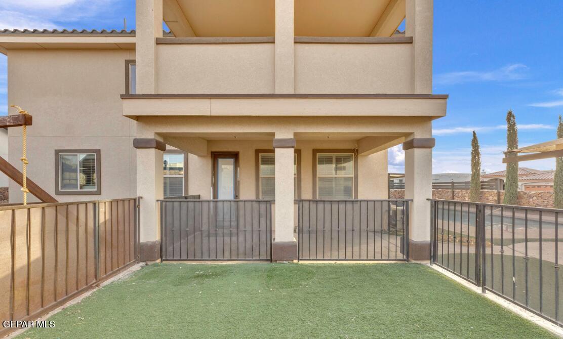 841 Golden Edge El Paso, TX 79928 - Photo 30 of 39 pic33