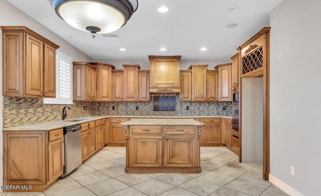 841 Golden Edge El Paso, TX 79928 - Photo 10 of 39 pic 10