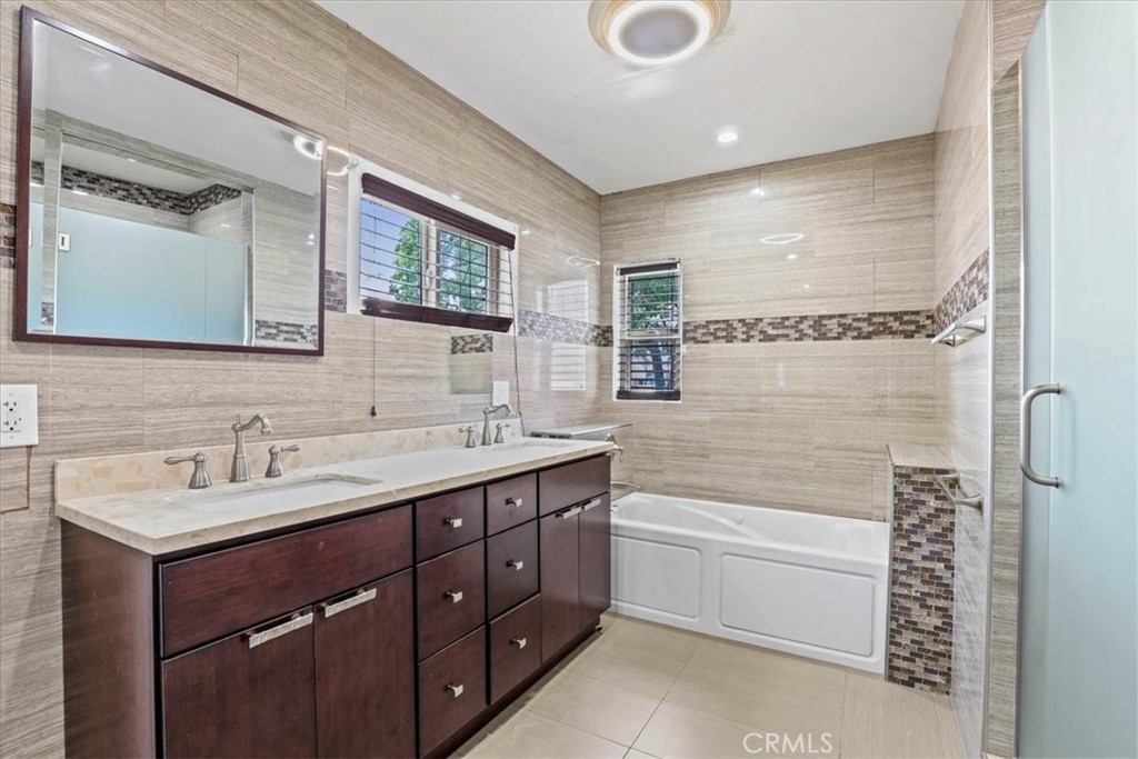 1352 Elm Avenue Long Beach, CA 90813 - Photo 21 of 71