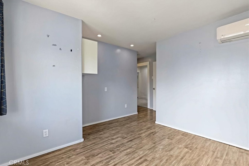 1352 Elm Avenue Long Beach, CA 90813 - Photo 41 of 71 a view of an empty room