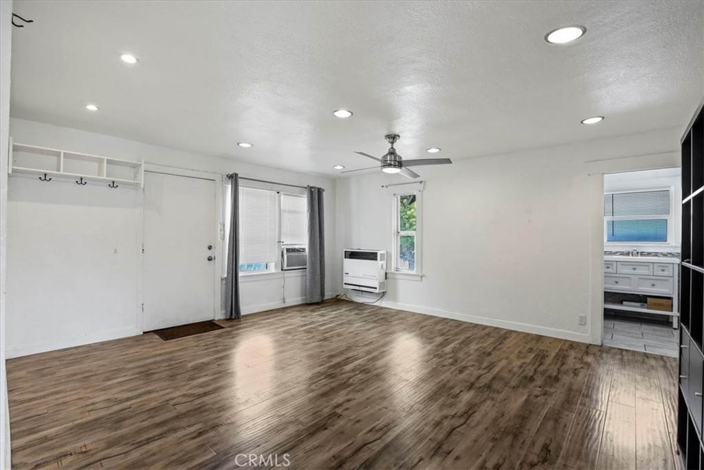1352 Elm Avenue Long Beach, CA 90813 - Photo 44 of 71 wooden floor in an empty room with a window