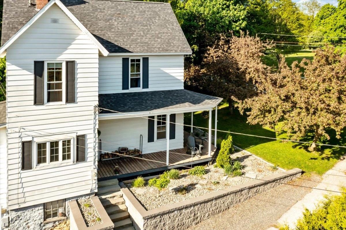 38 Smith Street St. Albans, VT 05478 - Photo 5 of 50