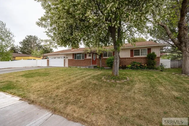 $405,000 | 1865 Caribou Street, Idaho Falls, ID 83401